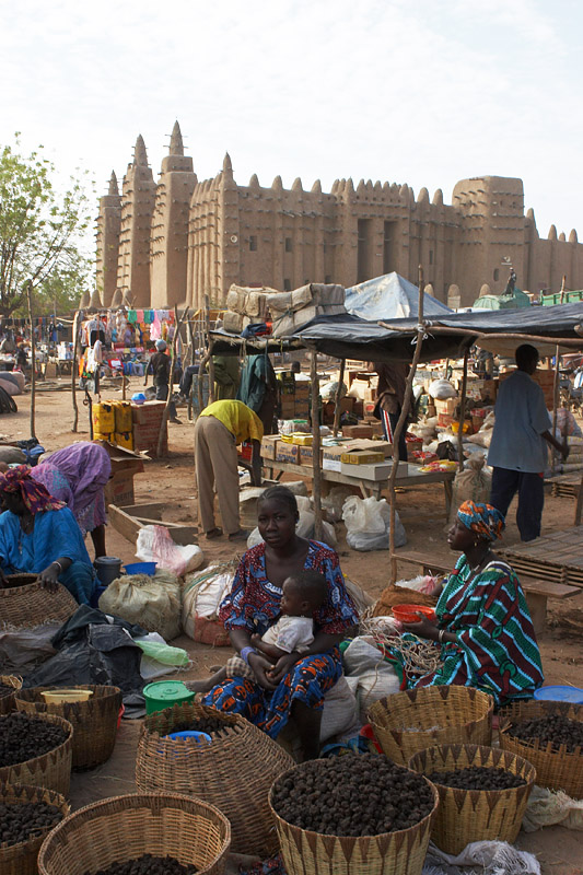 77   Djenne market